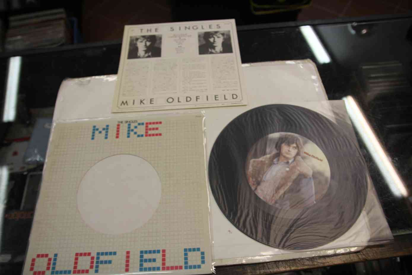 MIKE OLDFIELD - THE SINGLES - JAPAN